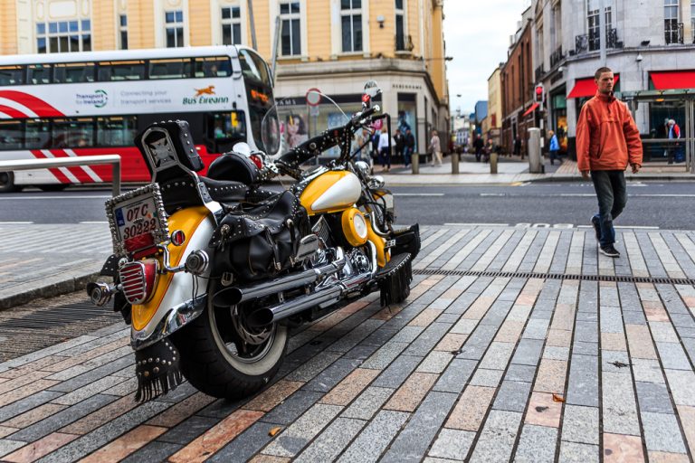 Black & White, Yellow and Chrome