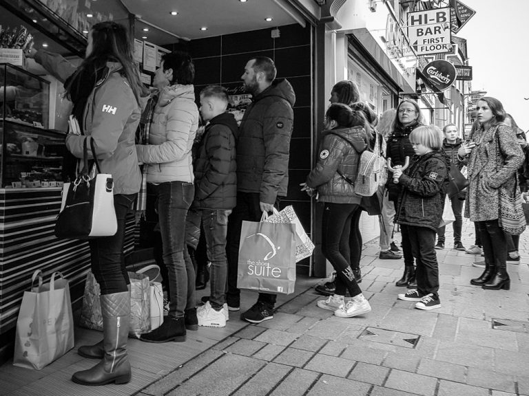 Mother’s Day outside Leonidas