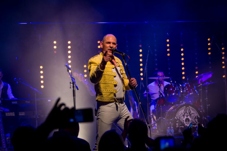 Flash Harry in the Opera House