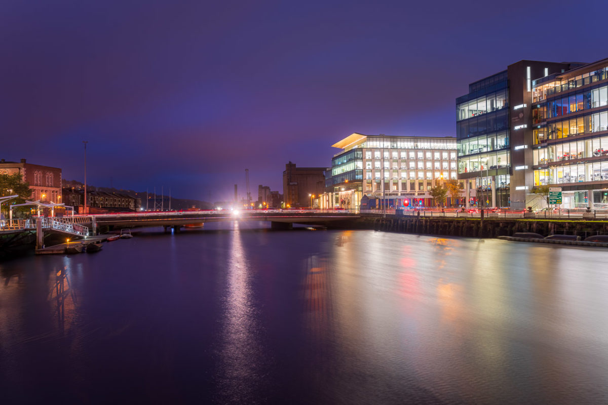 Lights on the Lee