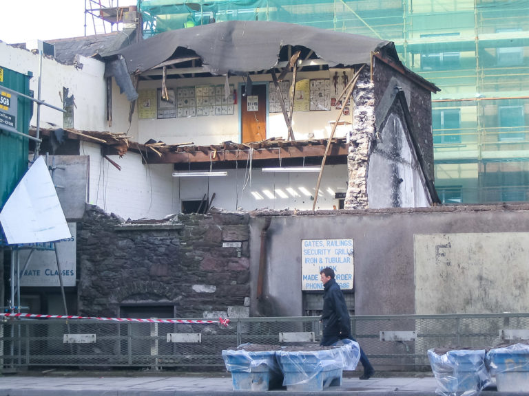 Building on Carroll's Quay