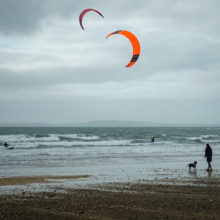 Kite surfers in the cold
