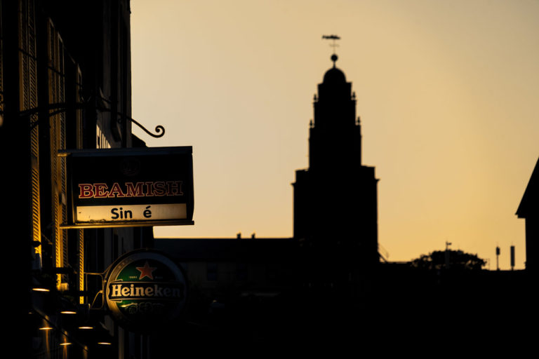 Sin é luí na gréine