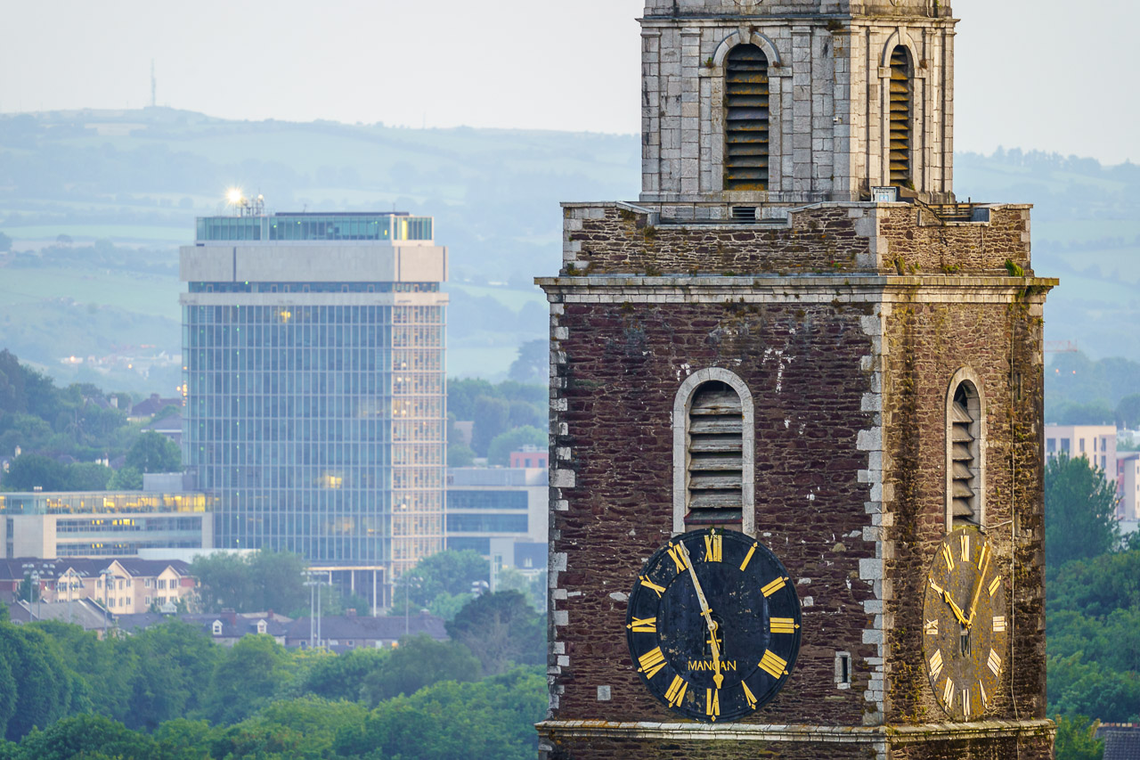 The tower of St. Anne's Church, or "Shandon Bells", with the County Hall in the background.