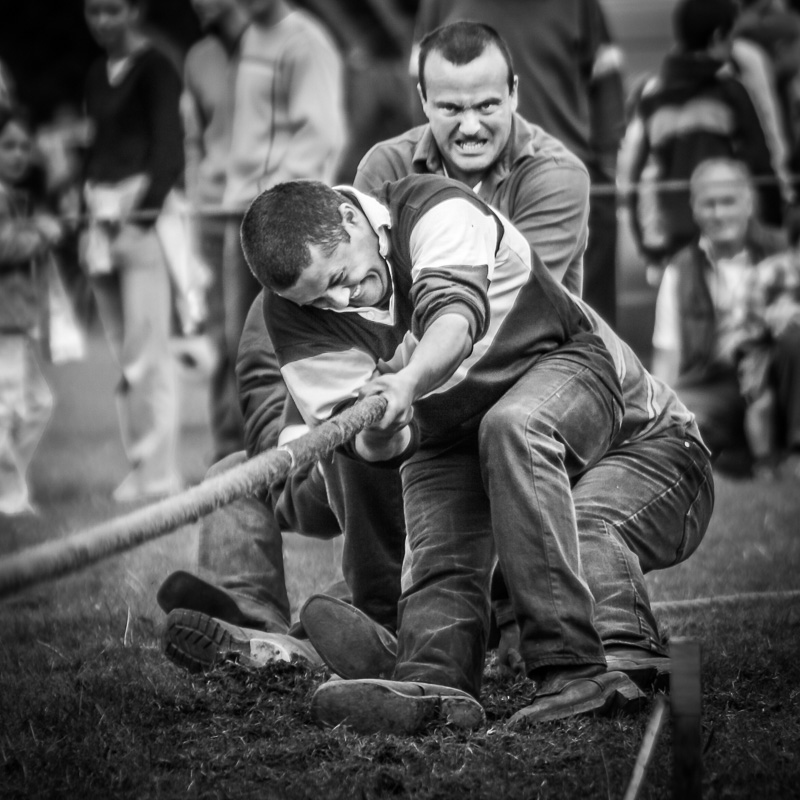 tug of war